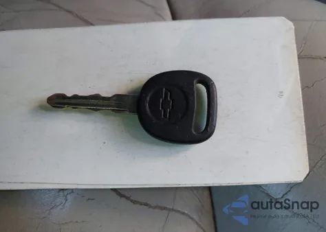 2001 Chevrolet Tahoe Lt from USA, damaged, VIN 1GNEC13T01R105540